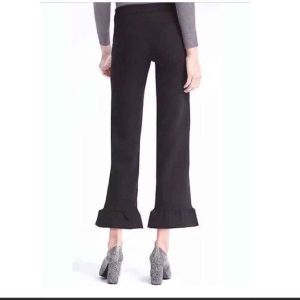 BR BLACK LOGAN CROP W/RUFFLES STRETCH PANTS SZ 8